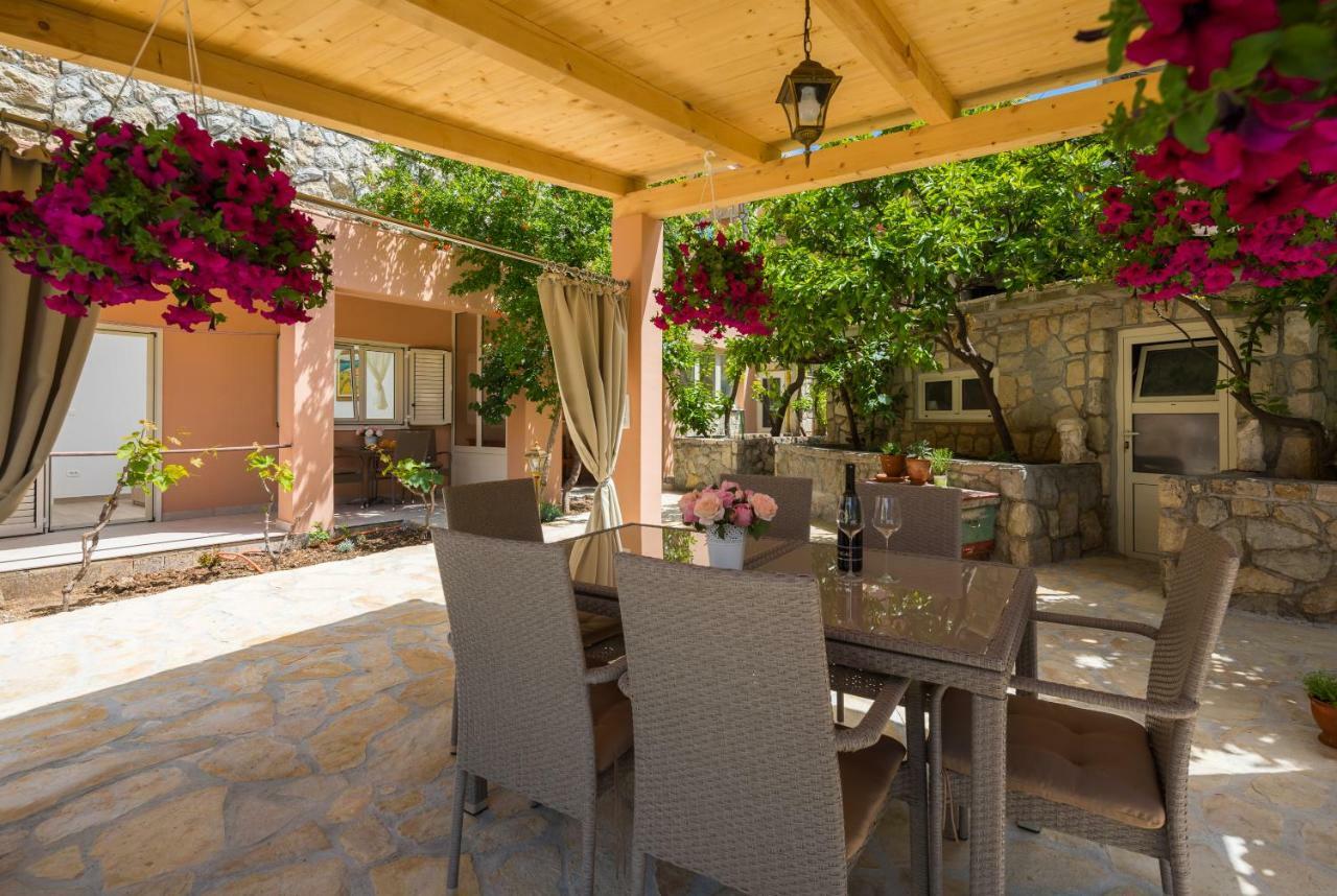 Apartmani Oaza Trogir Exterior foto