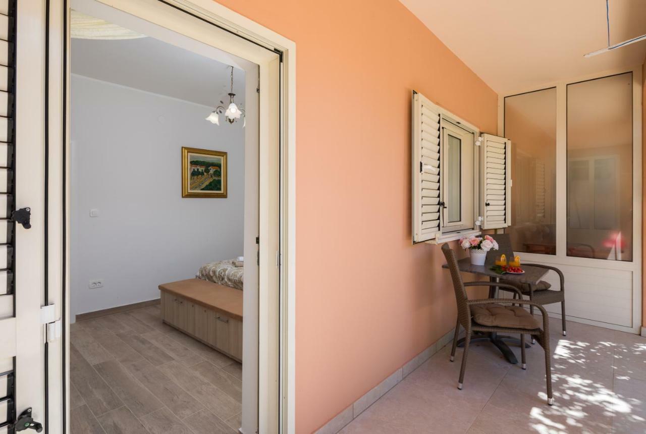 Apartmani Oaza Trogir Exterior foto