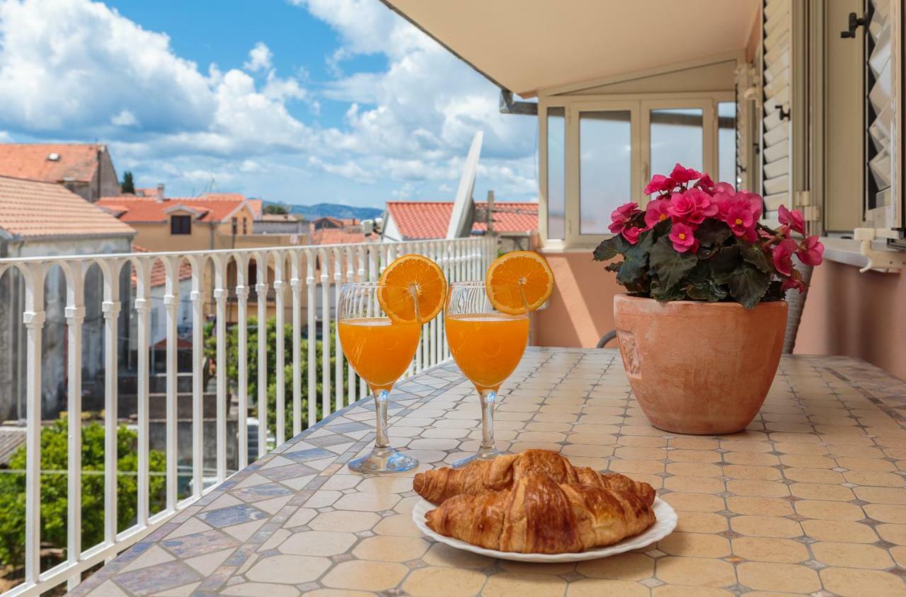 Apartmani Oaza Trogir Exterior foto